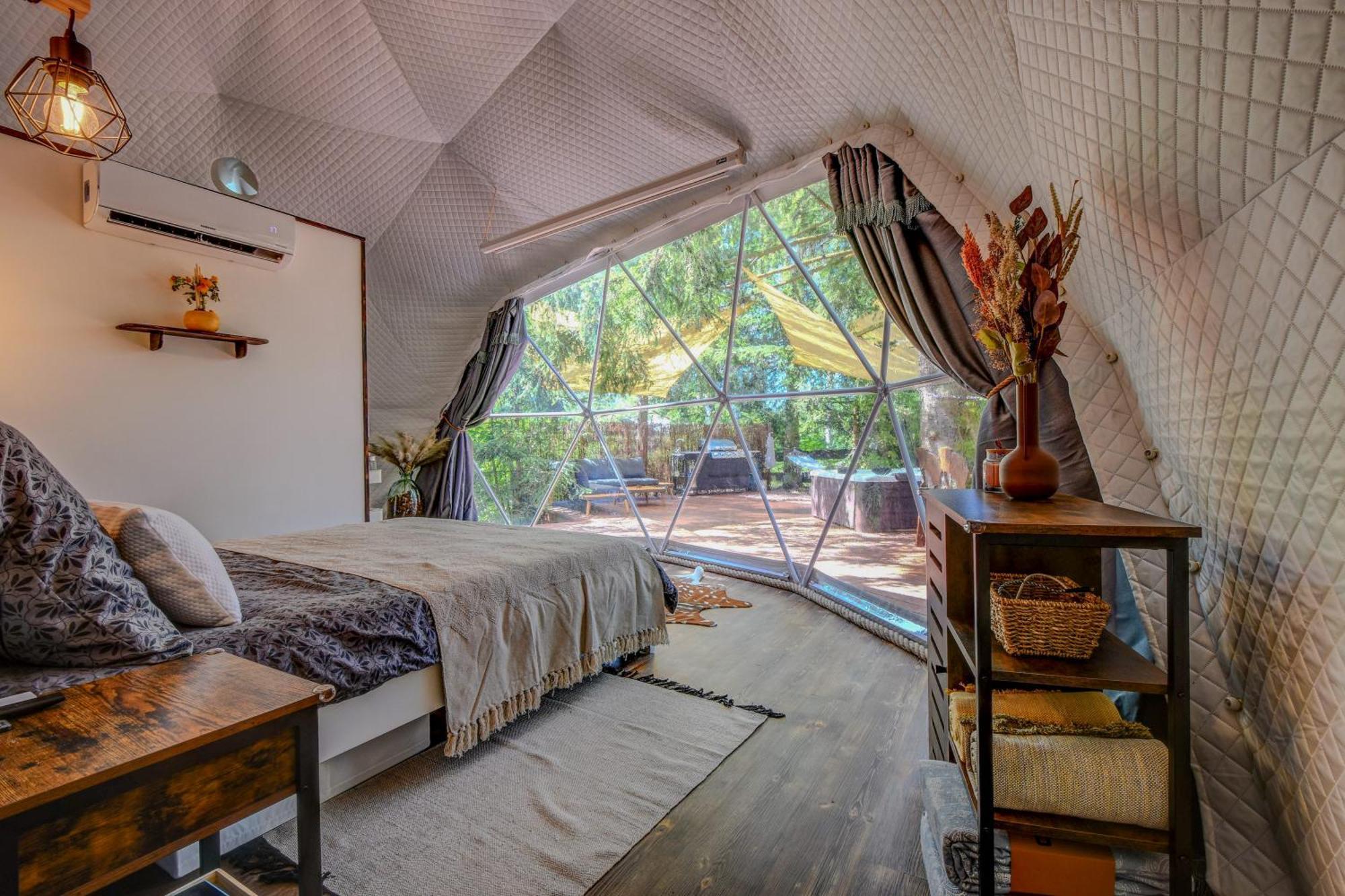 Tiche Misto Glamping Ξενοδοχείο Slapy  Εξωτερικό φωτογραφία
