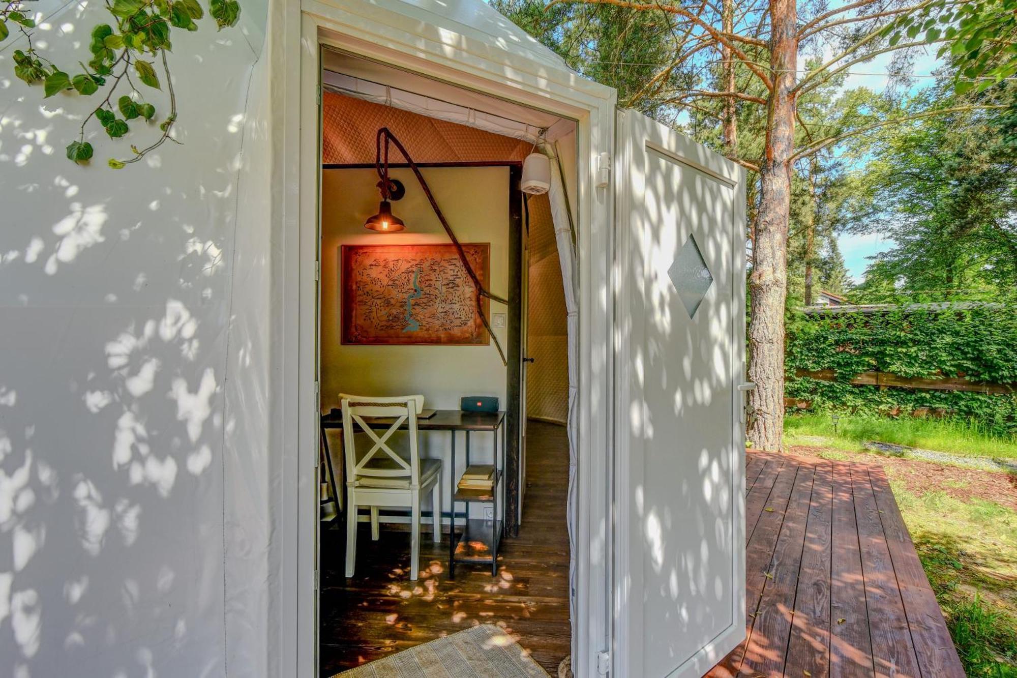 Tiche Misto Glamping Ξενοδοχείο Slapy  Εξωτερικό φωτογραφία